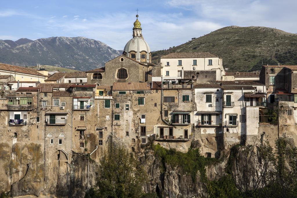 Il Feudo Di Sant'Agata Appartement SantʼAgata deʼ Goti Buitenkant foto